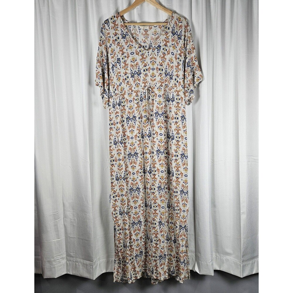 LoveStitch Boho Paisley Beachy Maxi Dress Short Sleeve V-Neck Slits Lined M/L